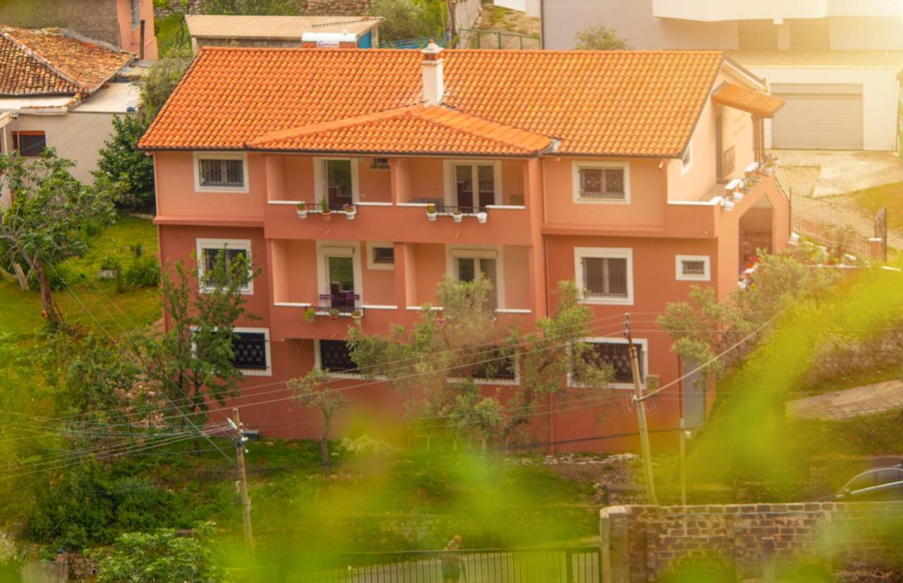 Kalaja Inn Kruje Luaran gambar