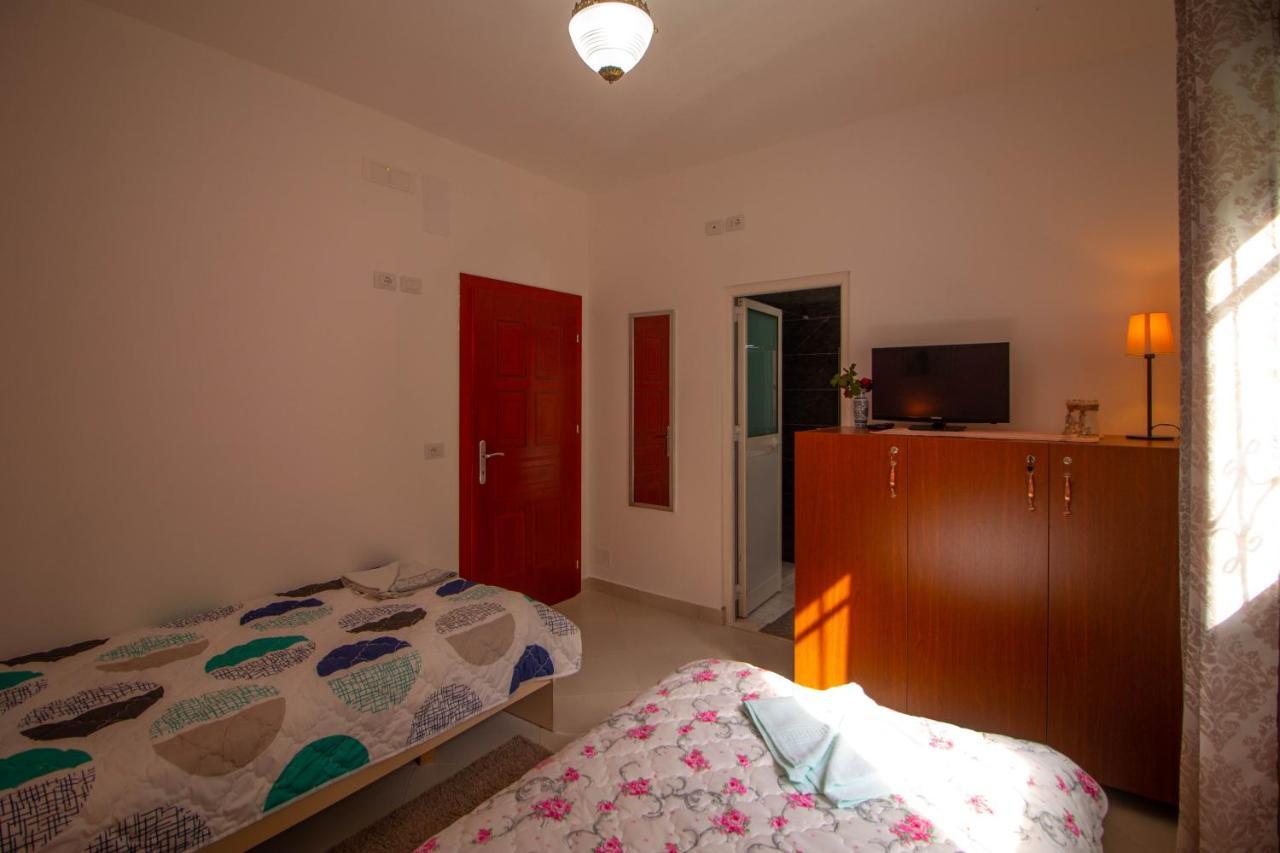 Kalaja Inn Kruje Luaran gambar