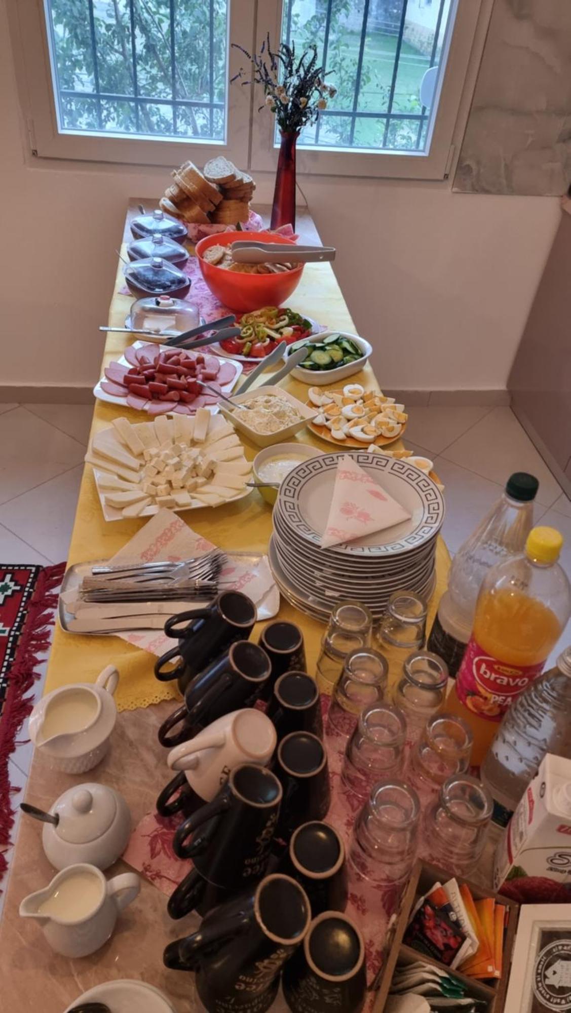 Kalaja Inn Kruje Luaran gambar
